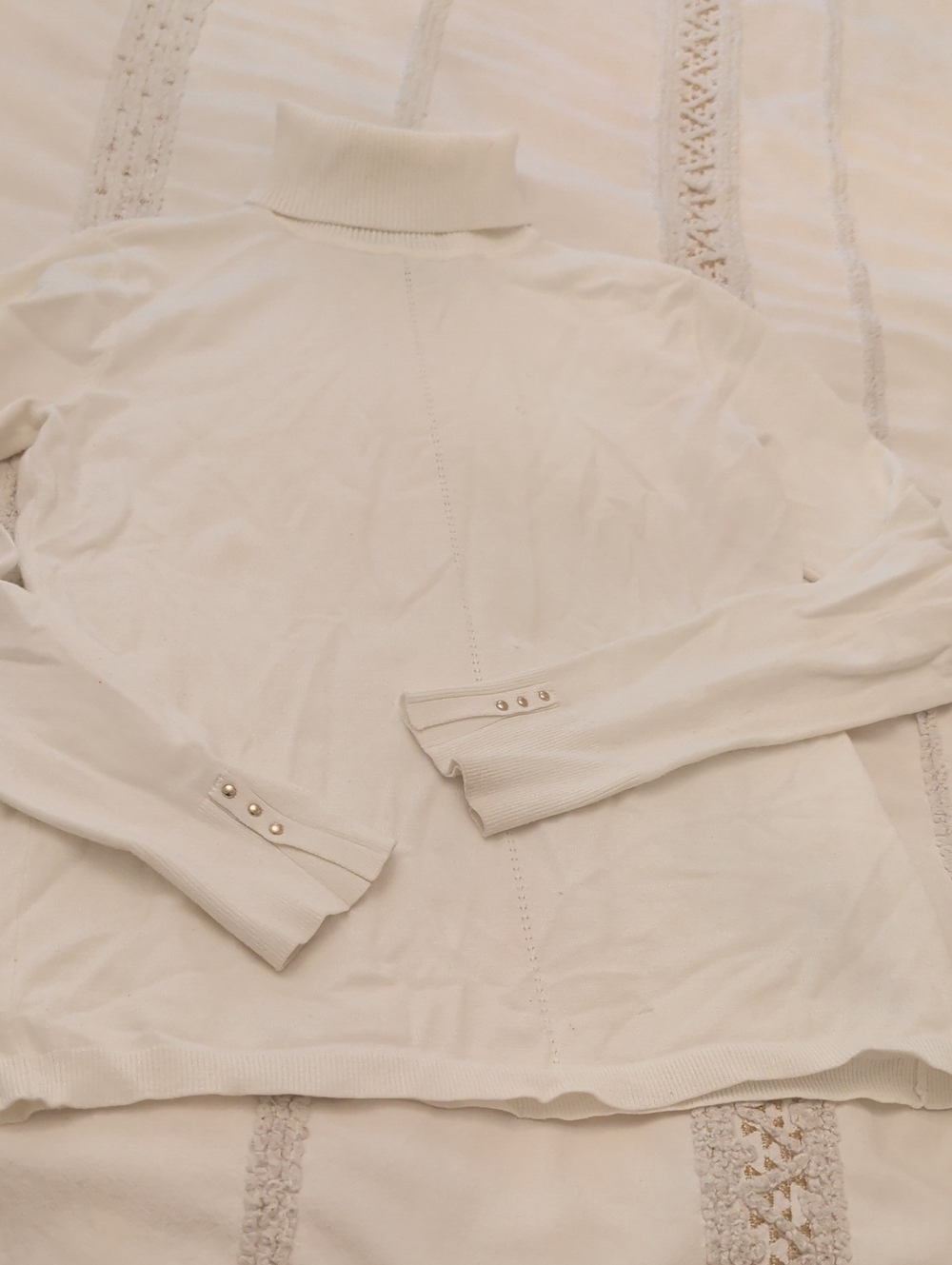 White House Black Market Ivory/Cream Turtleneck Sweater with Button Cuffs